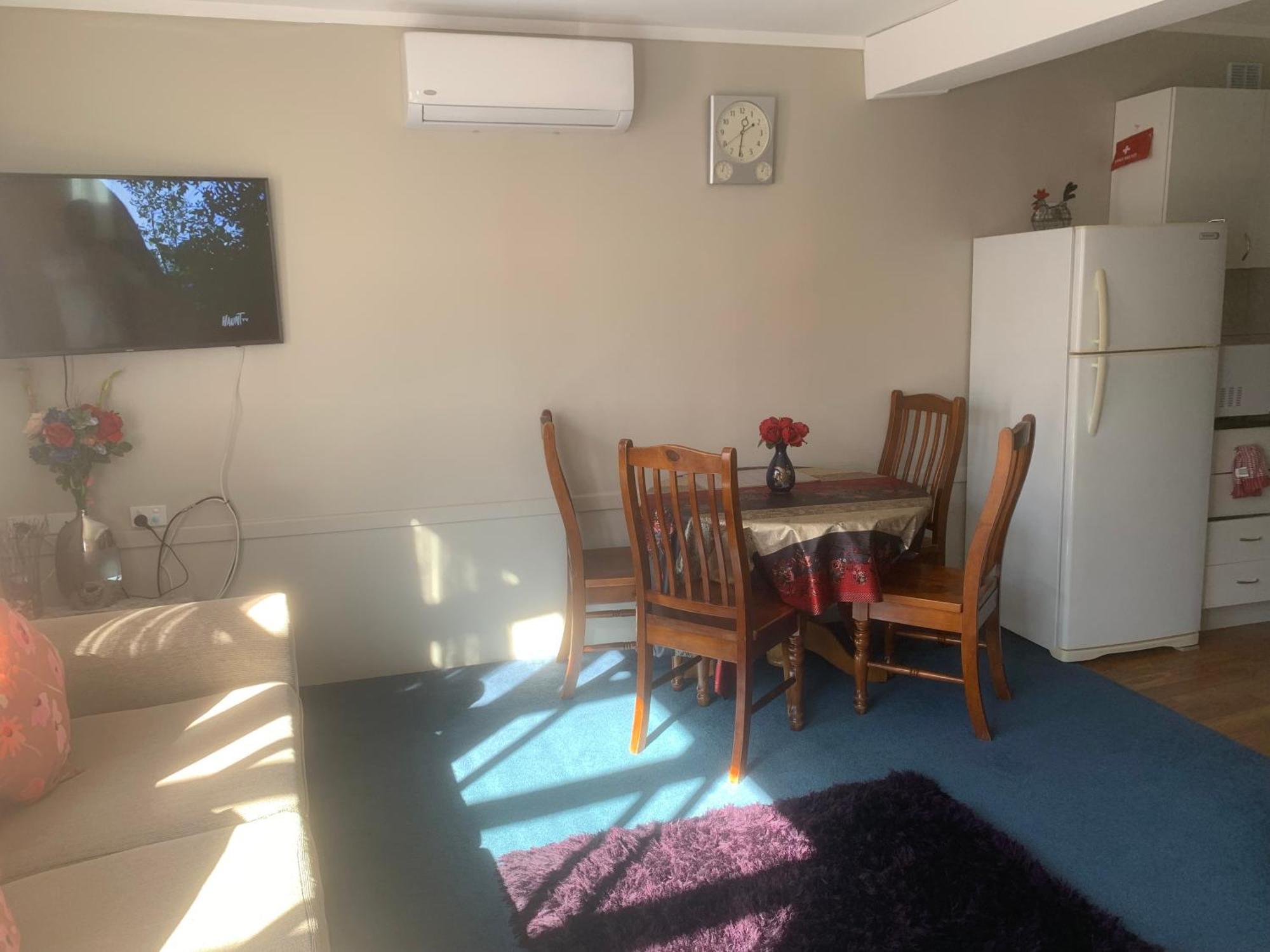 Sunny Holiday Home Wellington Eksteriør billede